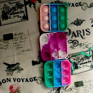 Little pop it key chains